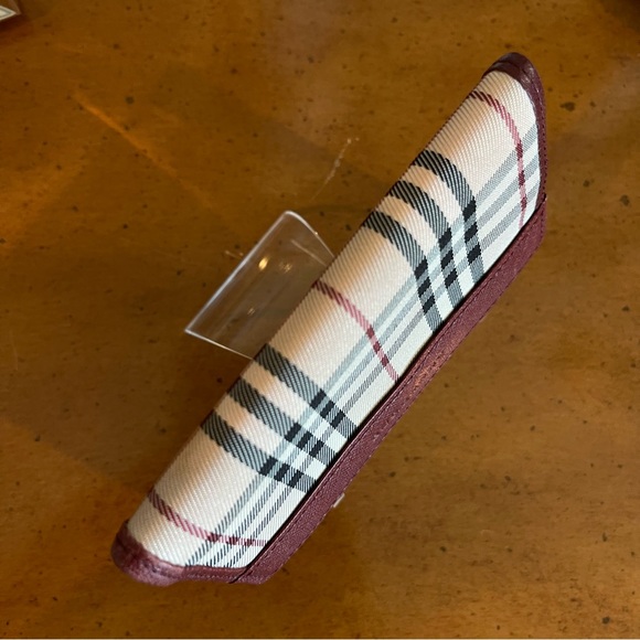 BURBERRY Red Nova-check Canvas Leather Bifold Wallet - Picture 14 of 15